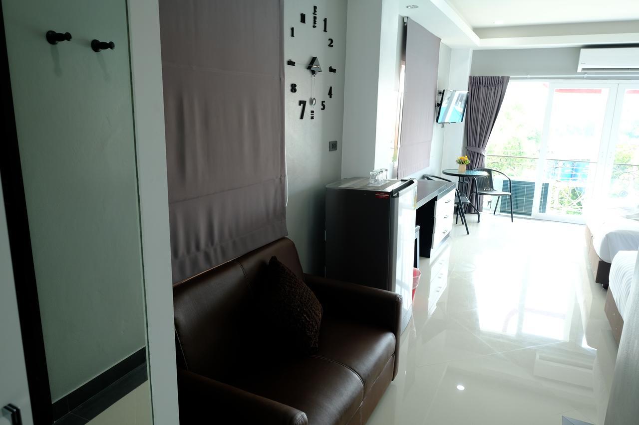 The Tung Hotel Pattaya Exterior photo