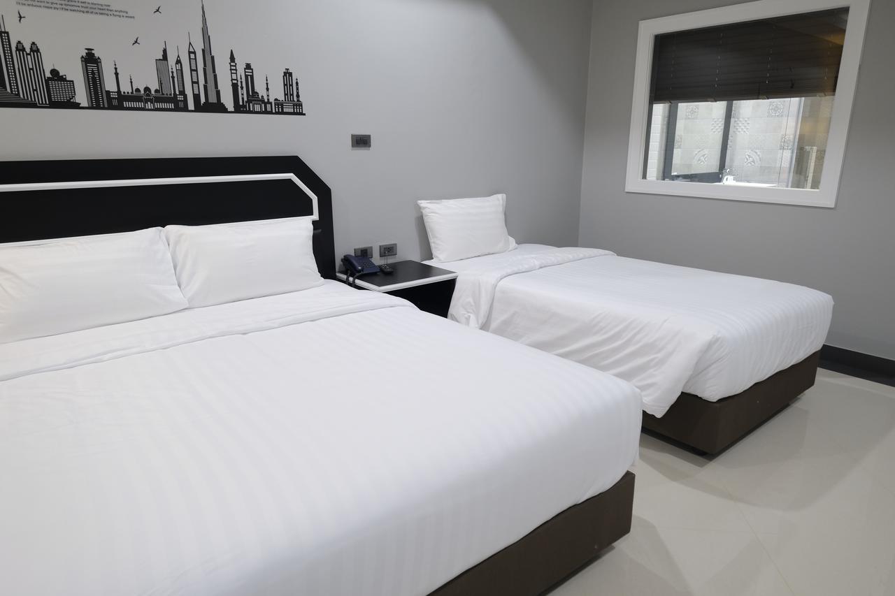 The Tung Hotel Pattaya Exterior photo